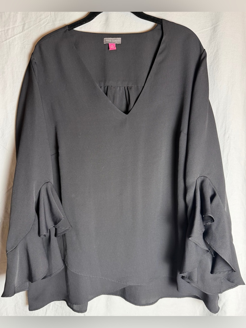 Vince Camuto Blouse Womens XL Black Ruffle Bell Sleeve V Neck Asymmetrical